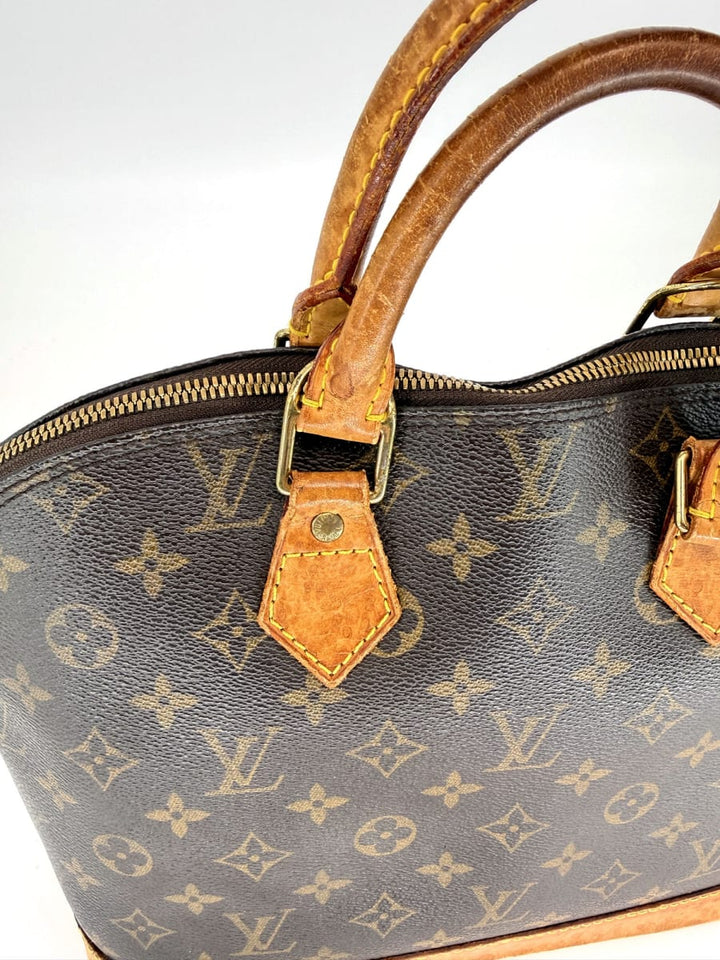 Pre-Owned Louis Vuitton Alma Bag