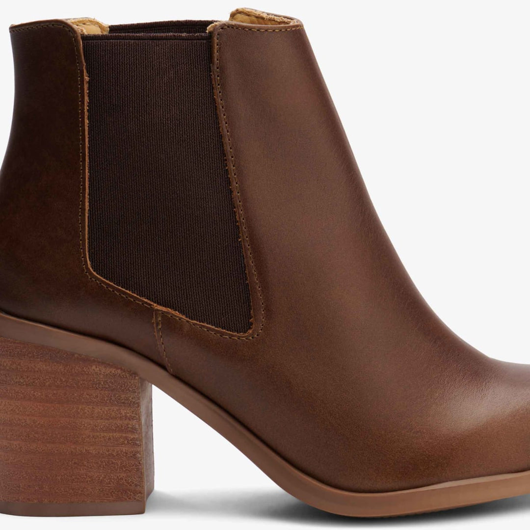 Heeled Chelsea Commuter Boot - Chocolate - FINAL SALE