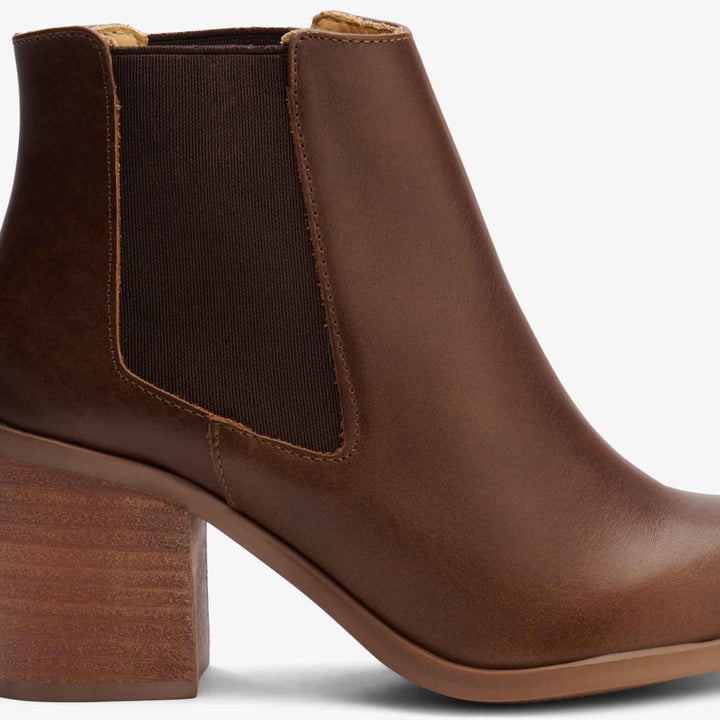 Heeled Chelsea Commuter Boot - Chocolate - FINAL SALE