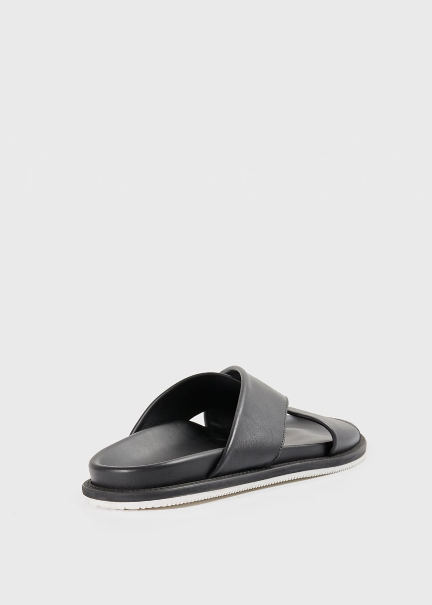 Punta Leather Slide - Black