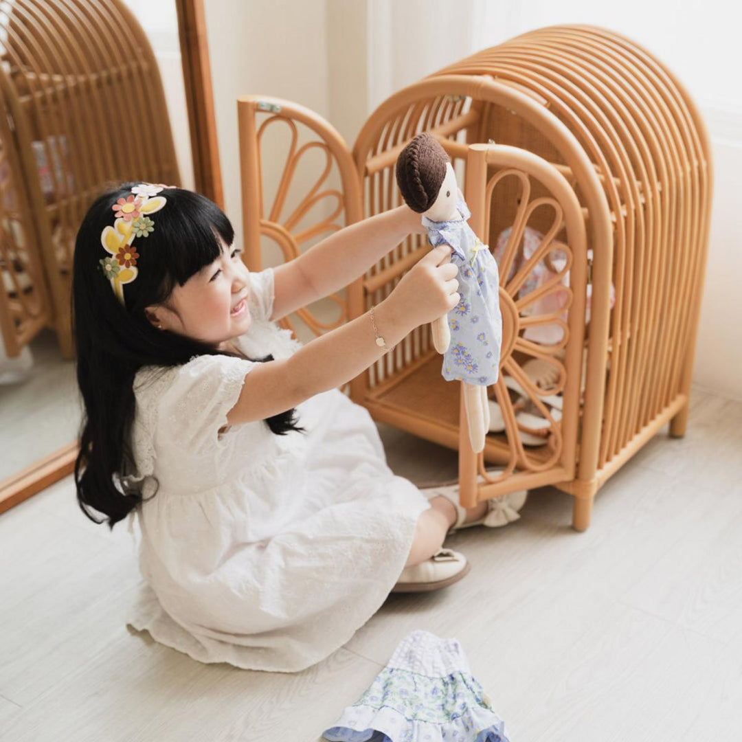 Blossom Doll Closet