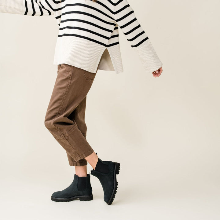 Go-To Lug Chelsea Boot 2.0 - Black/Black