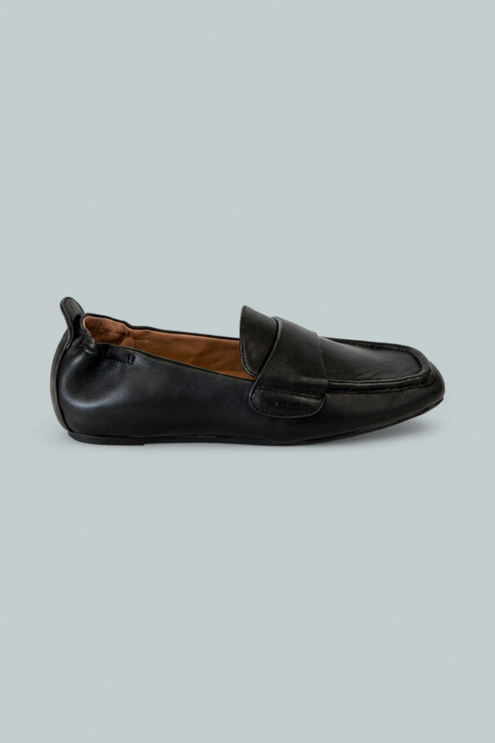 Women's Sophie Square Toe Flats - Black Leather