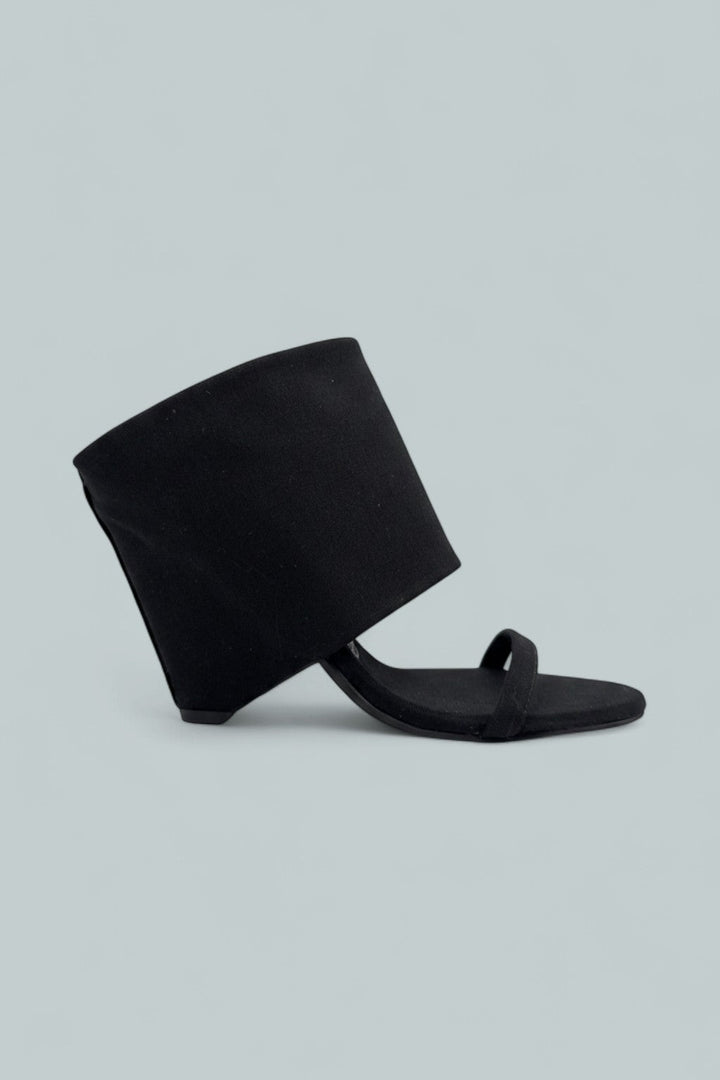 Shady Cuffed Sandals - Black Canvas