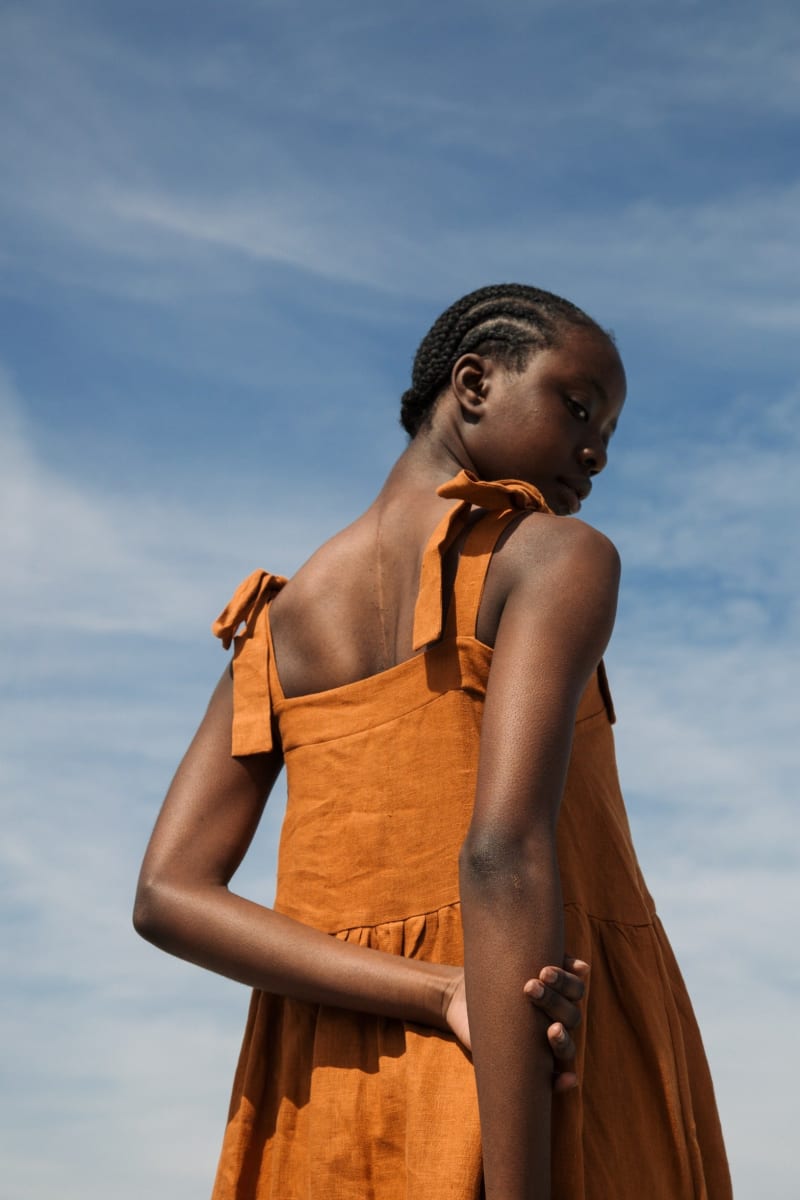 Aerwyna-May Linen Dress - Pecan