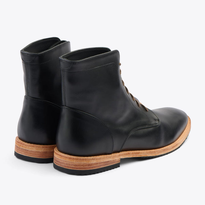 Everyday Lace-Up Boot - Black