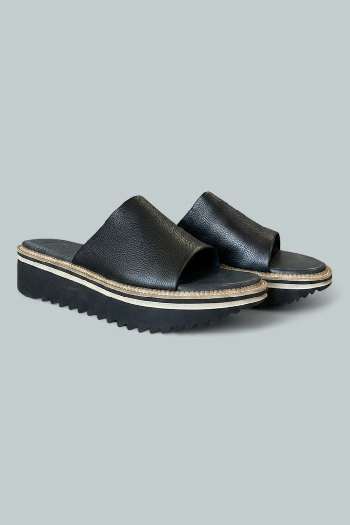 Women's Tiki Slide Sandals - White Leather