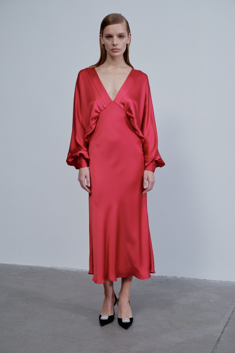 Mila V Neck Satin Dress - Rouge