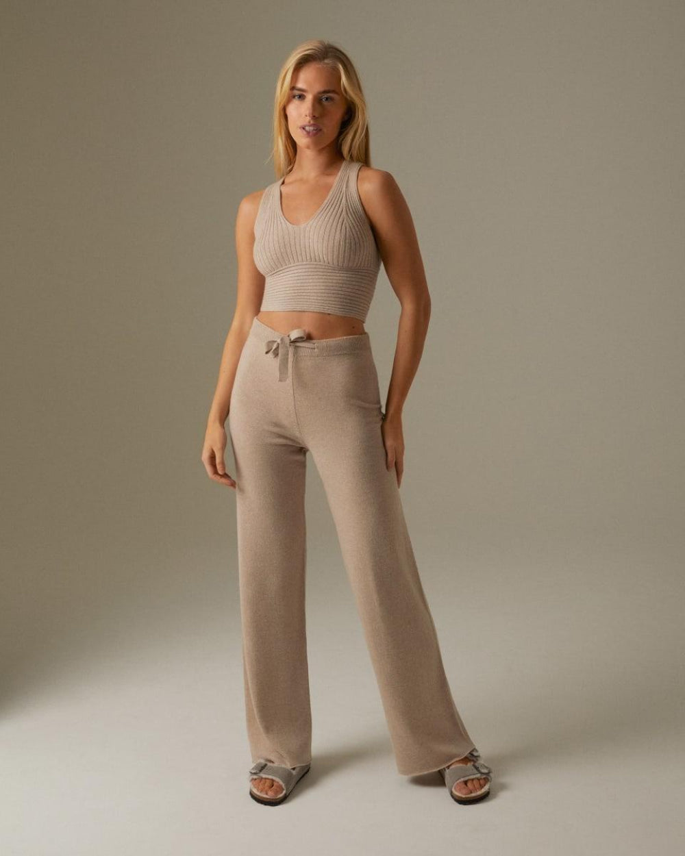 Amaya | Cashmere Wide Leg Trousers - Sand - Trouser