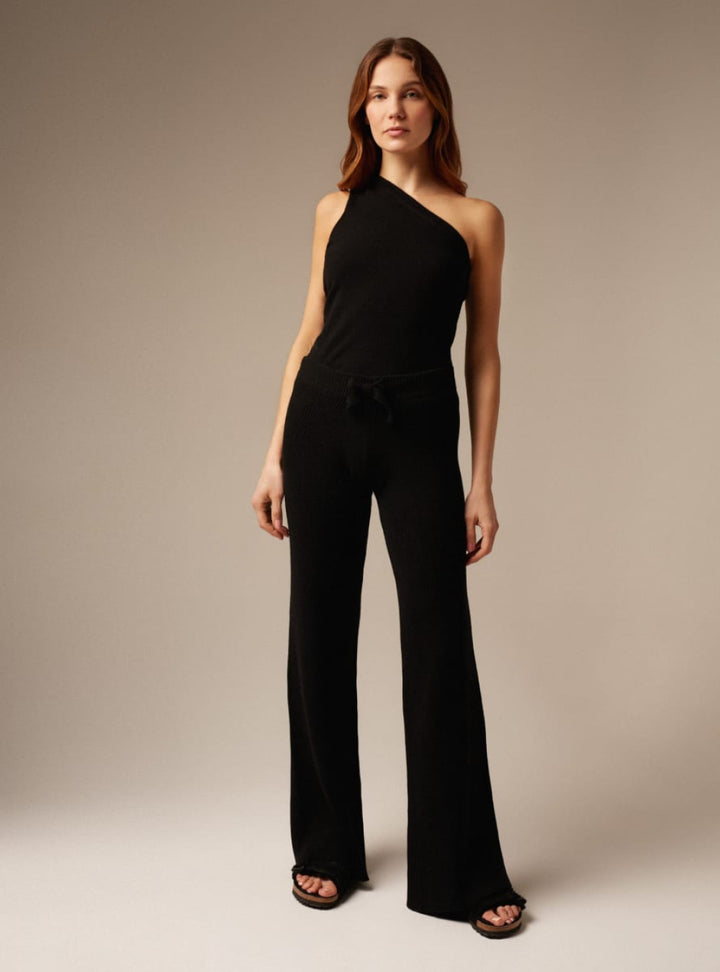 Amira | Cashmere One Shoulder Asymmetrical Top - Black - Halter Top
