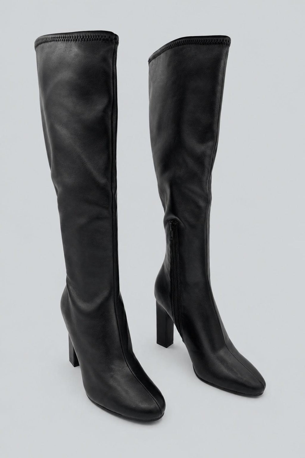 Aria Boots - Black - 7.5 - Boots