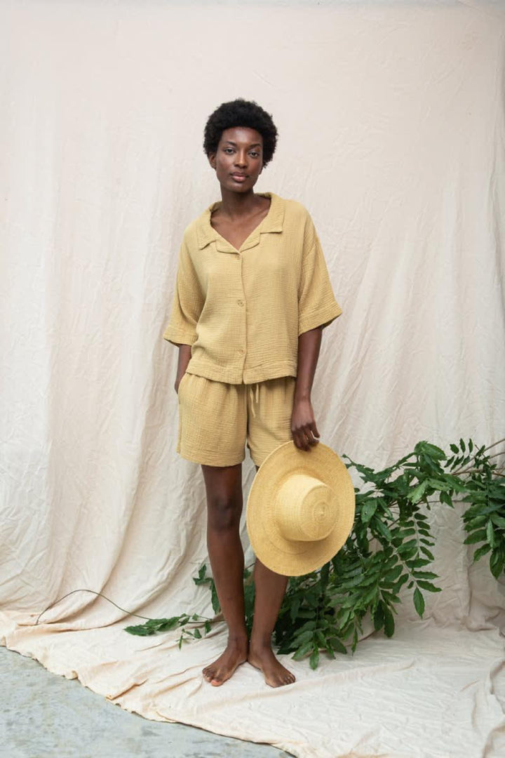 Arlo Organic Cotton Short - Straw - Shorts