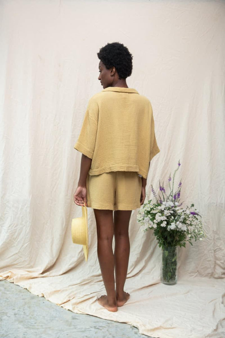 Arlo Organic Cotton Short - Straw - Shorts