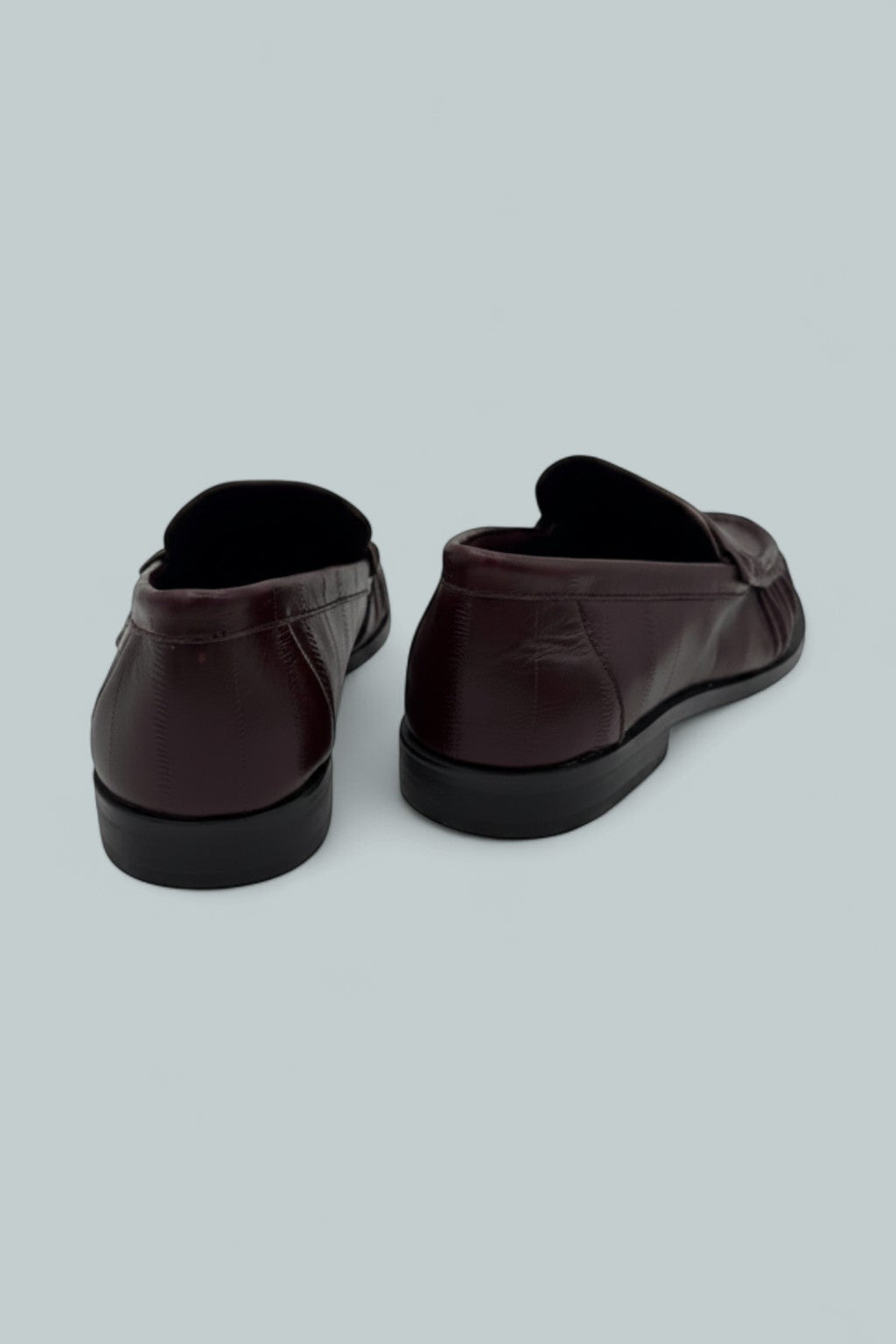 Women's Hanah Loafer Flats Exclusive - Wine