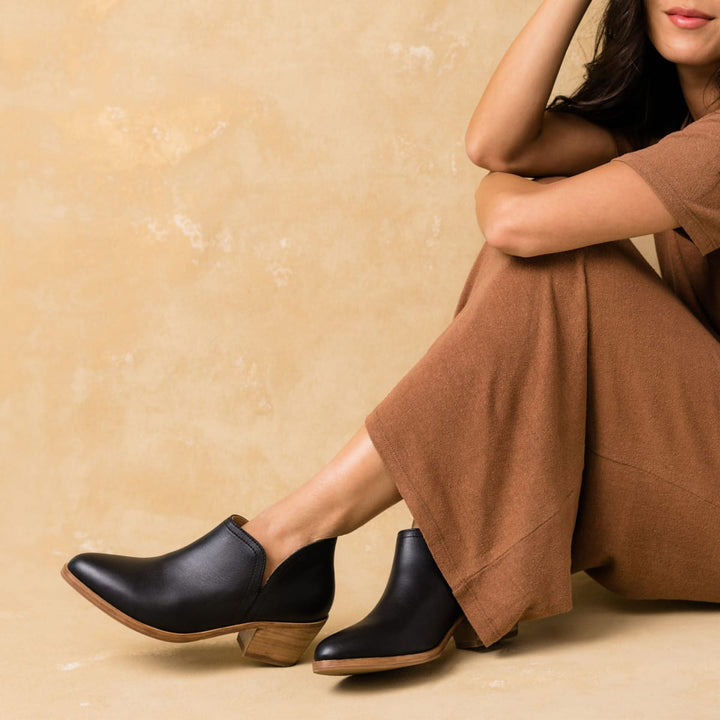 Mia Everyday Ankle Bootie - Black