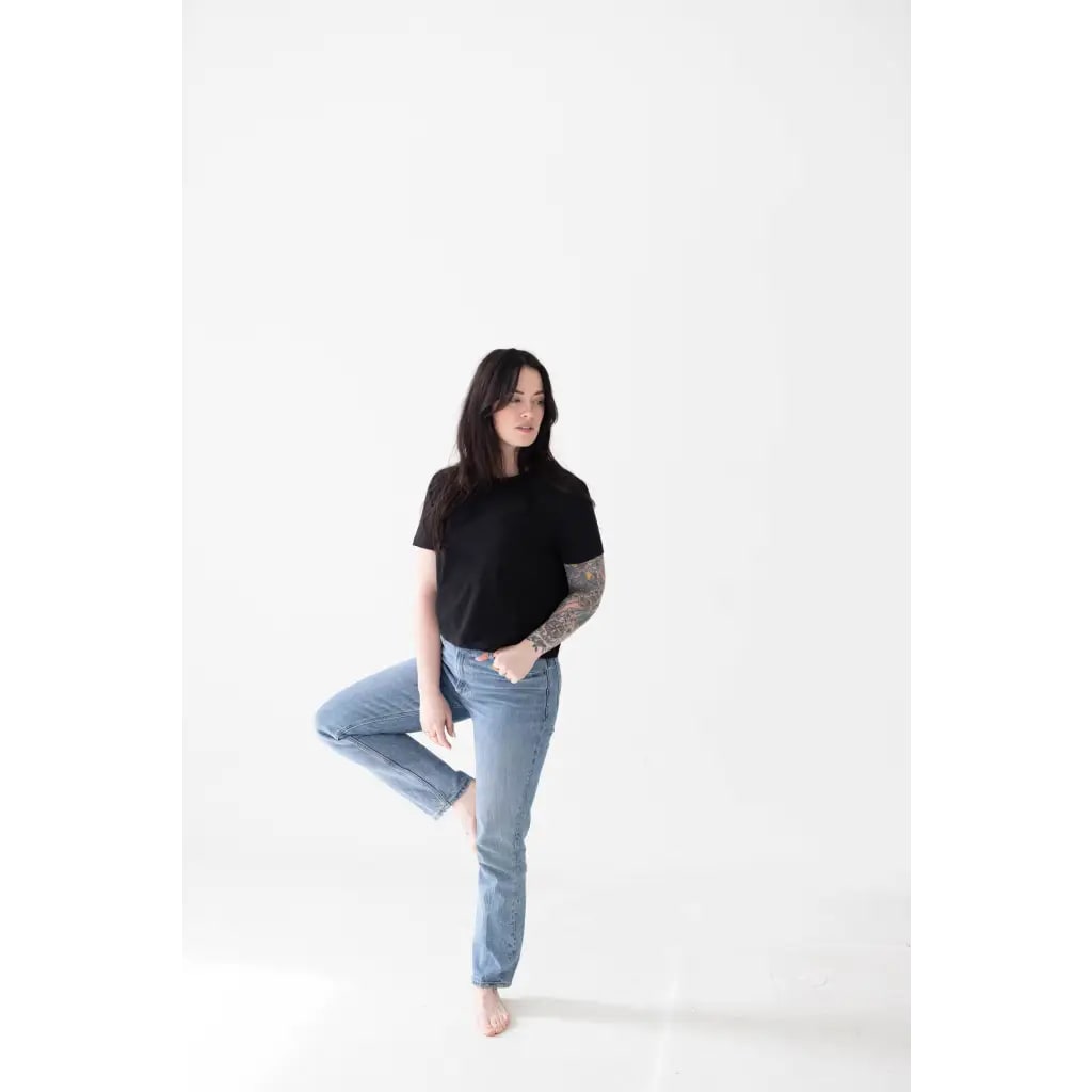 The Mom Crop in Jet Black