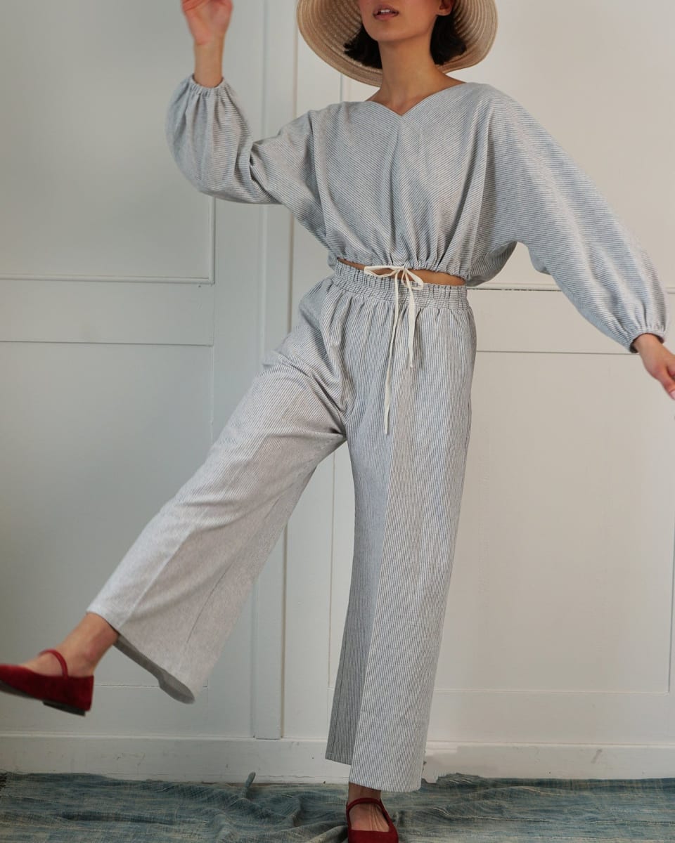 Conductor Stripe Linen Drawstring Adjustable Bubble Top