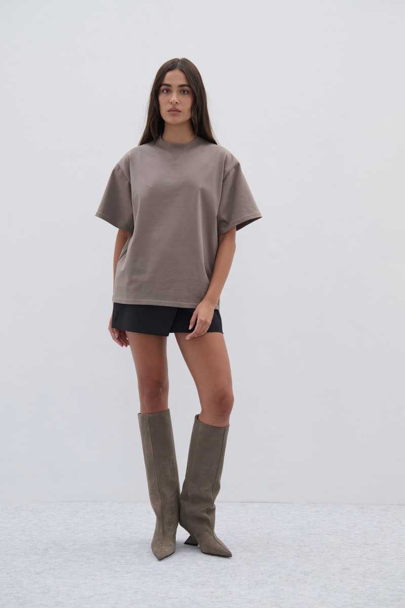 Early Tee - Taupe