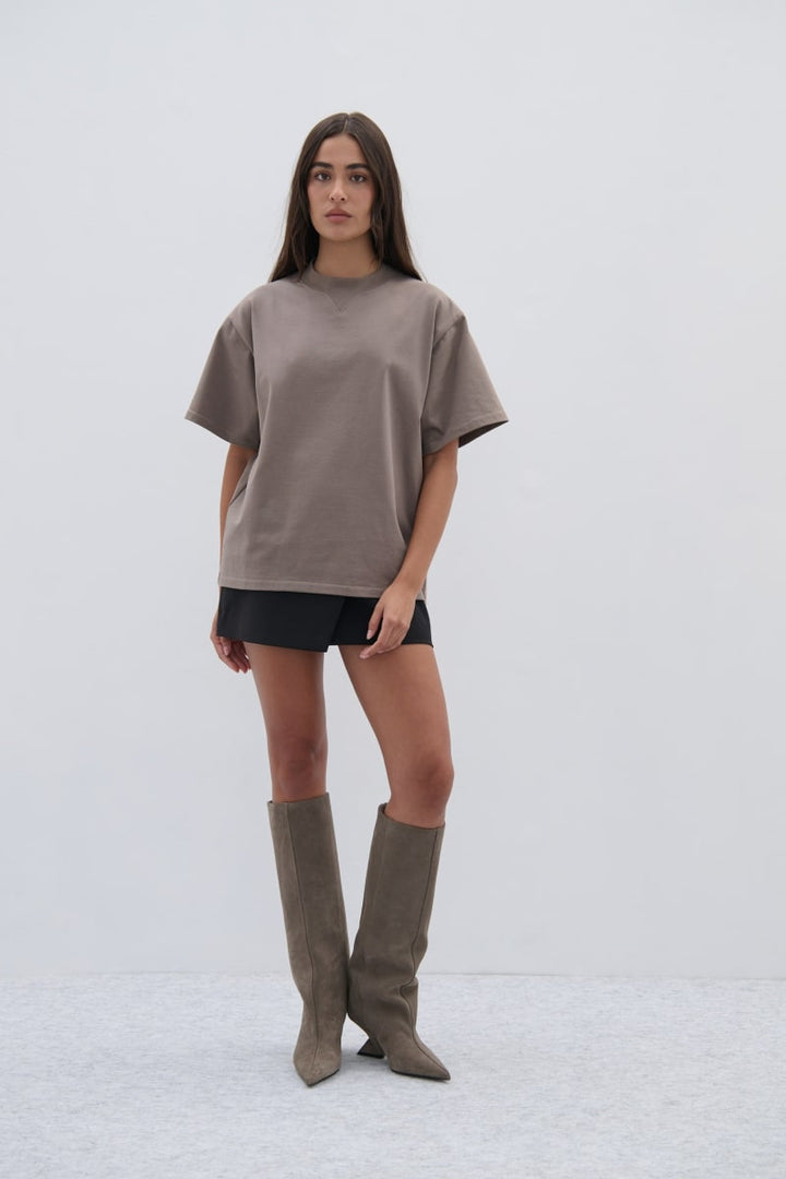 Early Tee - Taupe