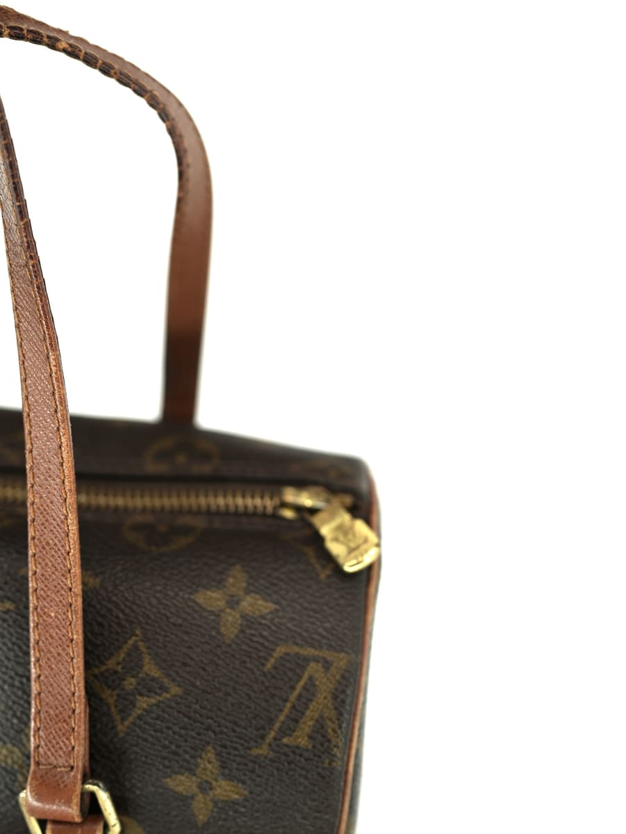 Pre-Owned Louis Vuitton Monogram Papillon 26