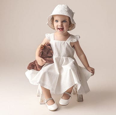 Chantilly Swiss Dot Hat - Crisp White