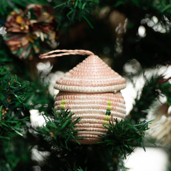 Blush Lidded Egg Ornament