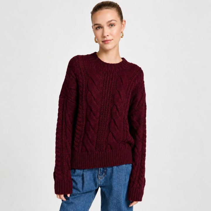 Cableknit Crew Neck Sweater - Burgundy - Sweater