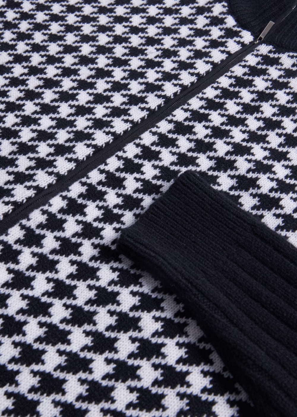 Cashmere Houndstooth Full Zip Sweater - Black/White - Sweater