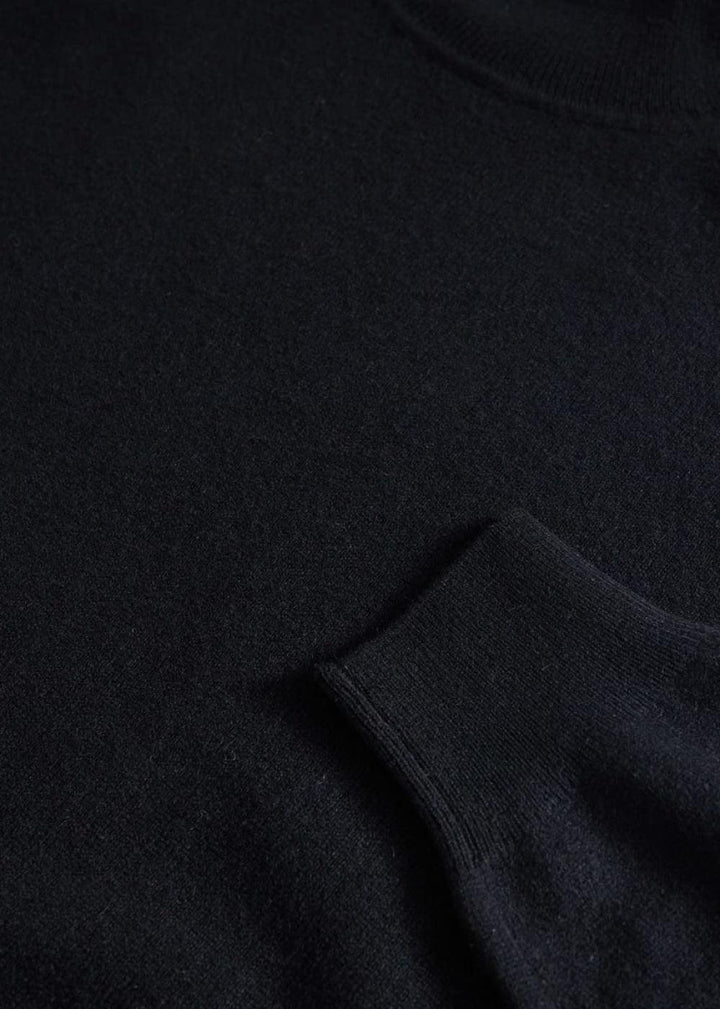 Cashmere Turtleneck Sweater - Black - Turtleneck