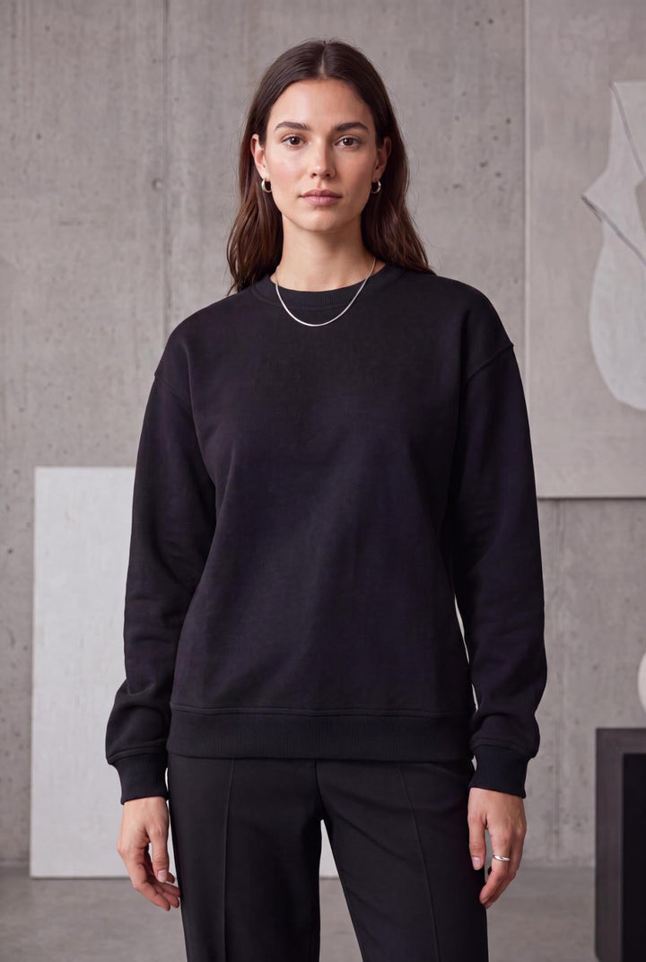 Classic Crew Neck Sweatshirt - Black - Crewneck Sweatshirt