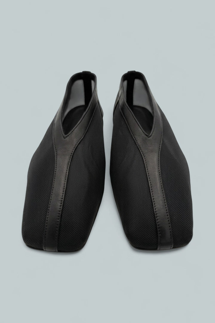 Contorno Square V - Black - 6.5 - Flats