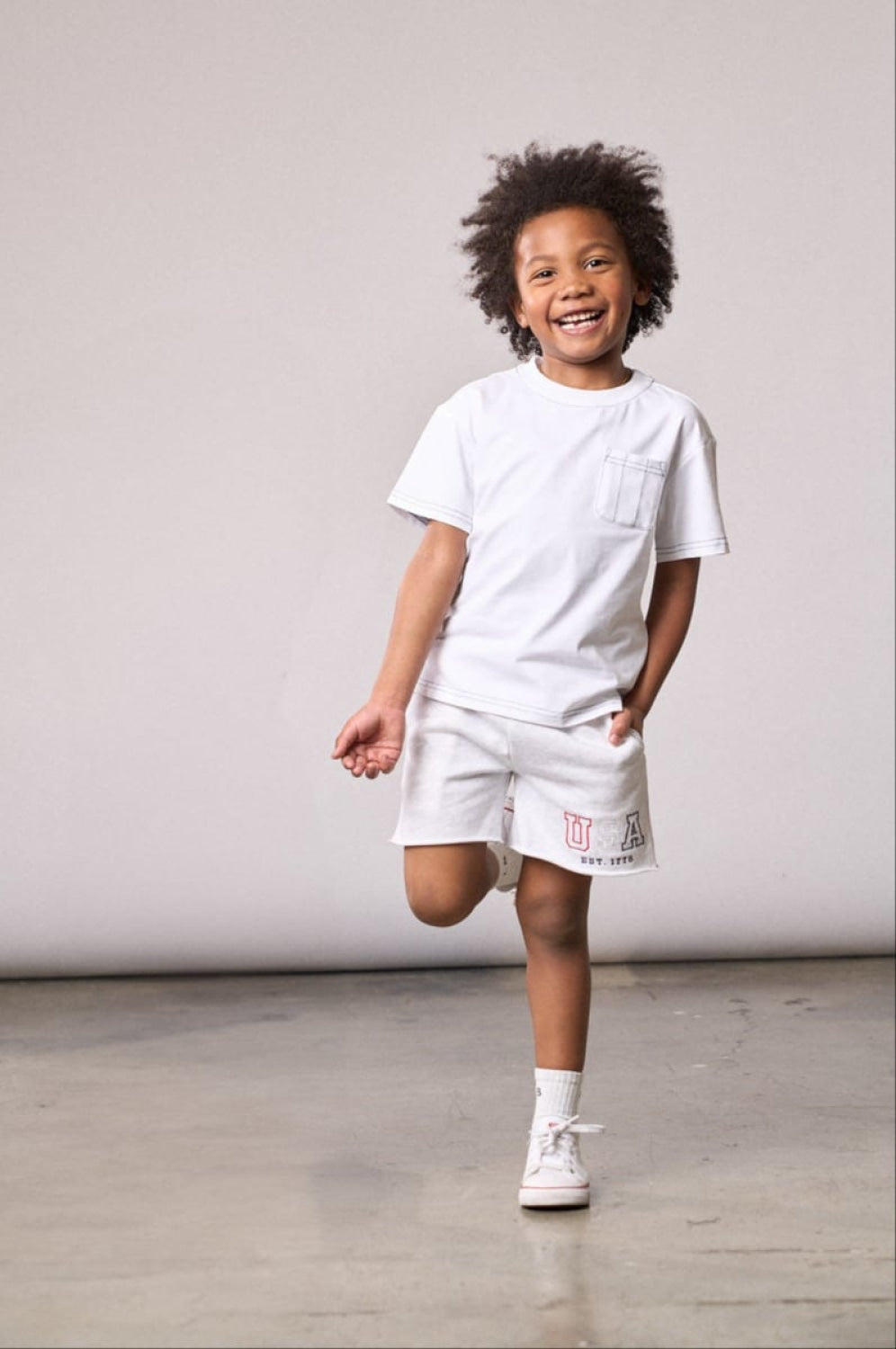 Contrast Thread Tee - White - T-shirt