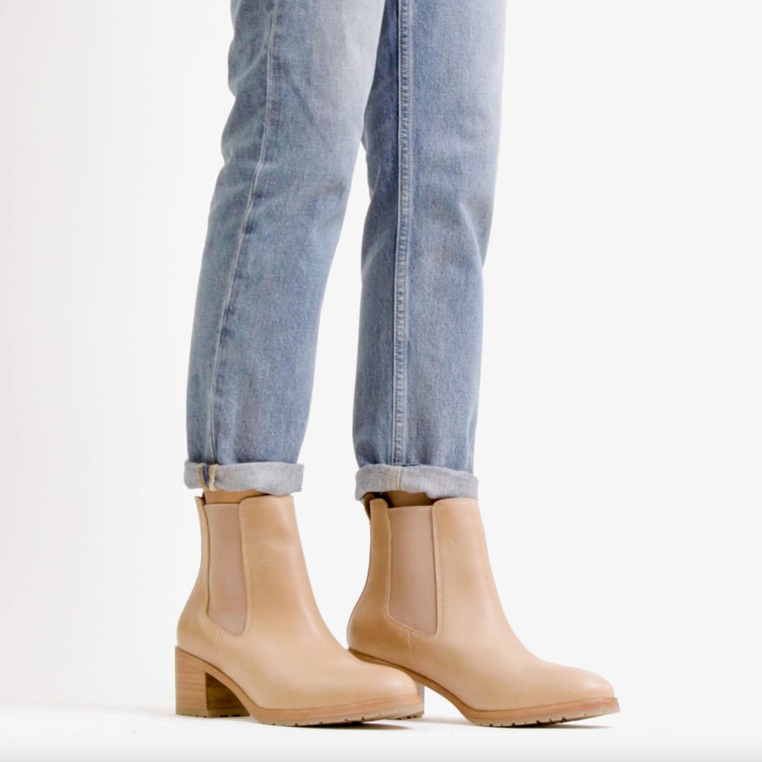 Ana Go-To Heeled Chelsea Boot - Almond