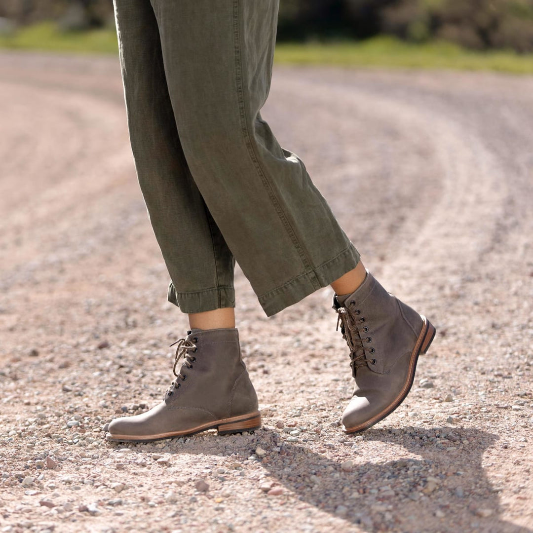 All-Weather Amalia Boot - Gray