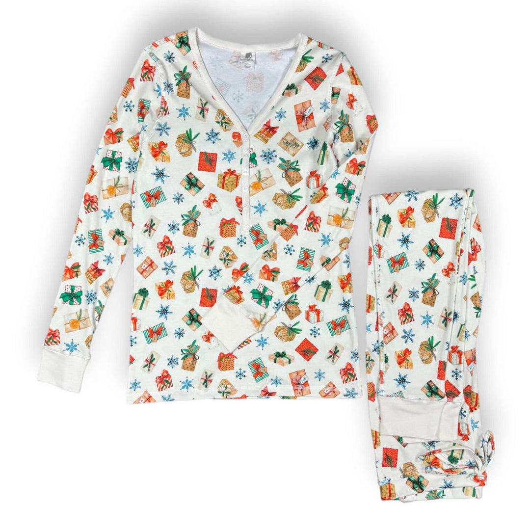 Women's Jogger & Henley Pajama Set - Holiday Gifts