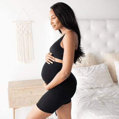 Seamless Bamboo Maternity No Rub Short - Black