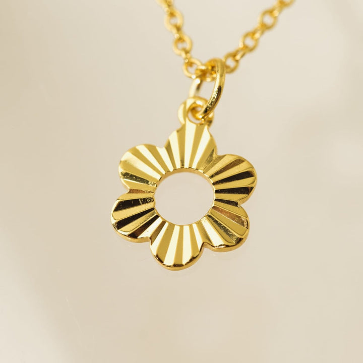 Daisy Fluted Necklace - One Size - Necklace