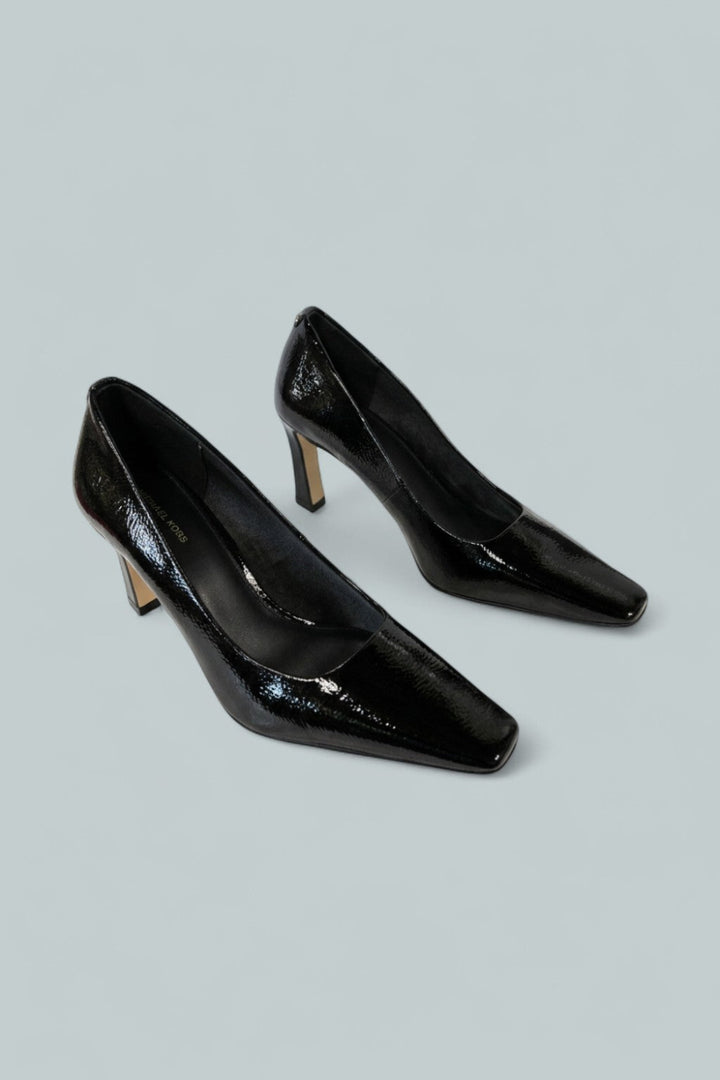 Darrah Crackled Patent Leather Pump - Black - Heels