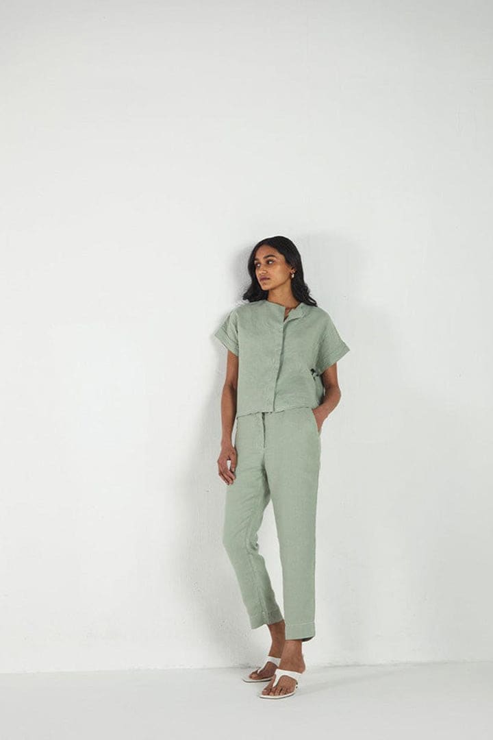 The Daydreams Shirt - Light Olive