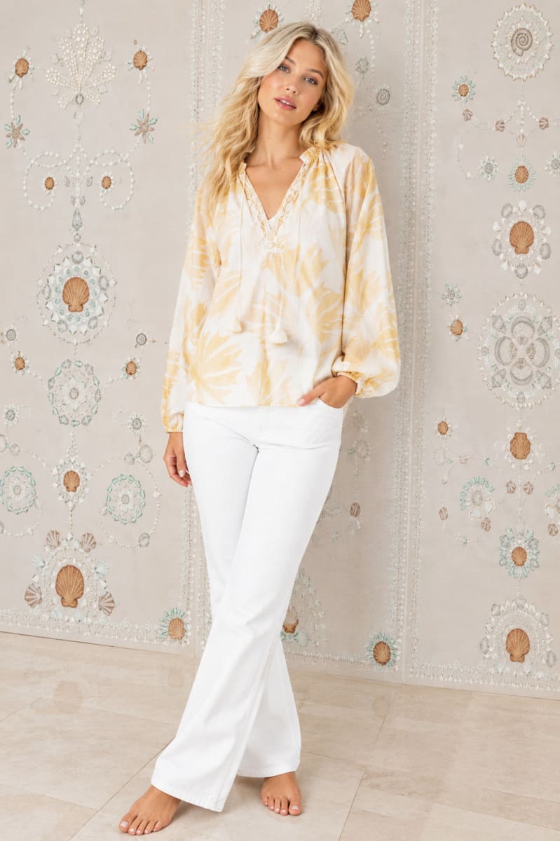 Helene Top - White Neutral Large Batik Palm