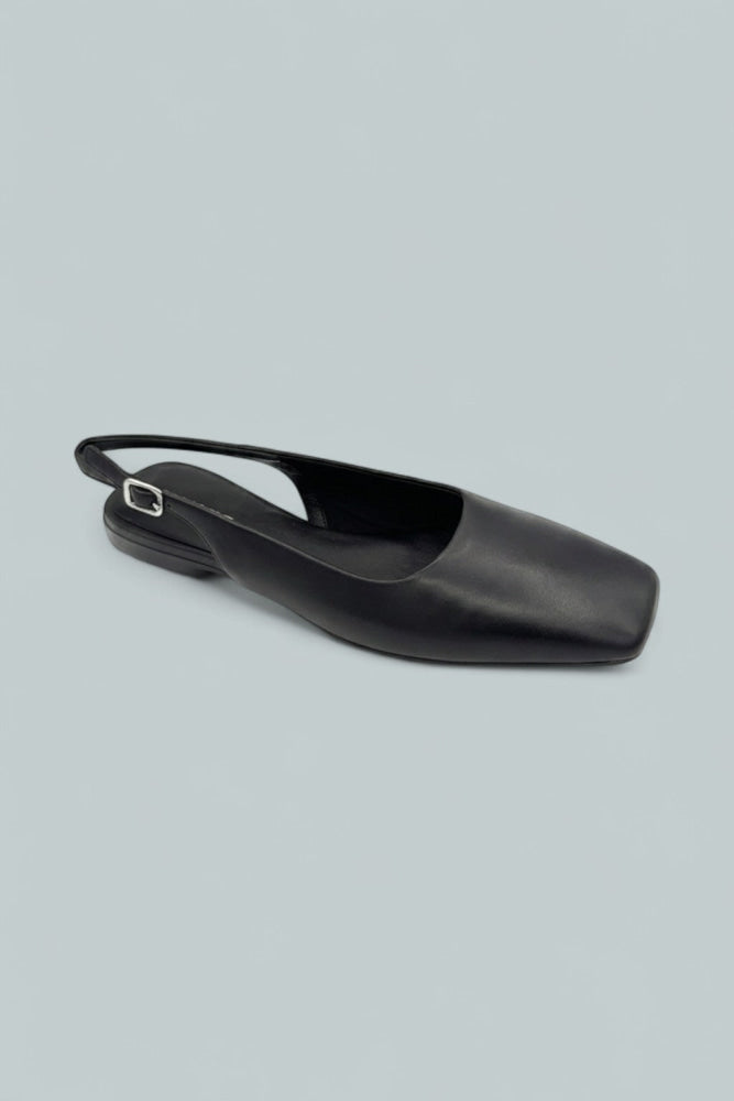 Delia Slingback Flats - Black - EU 37 / US 7 - Pumps