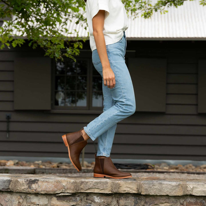 Classic Chelsea Boot - Brown
