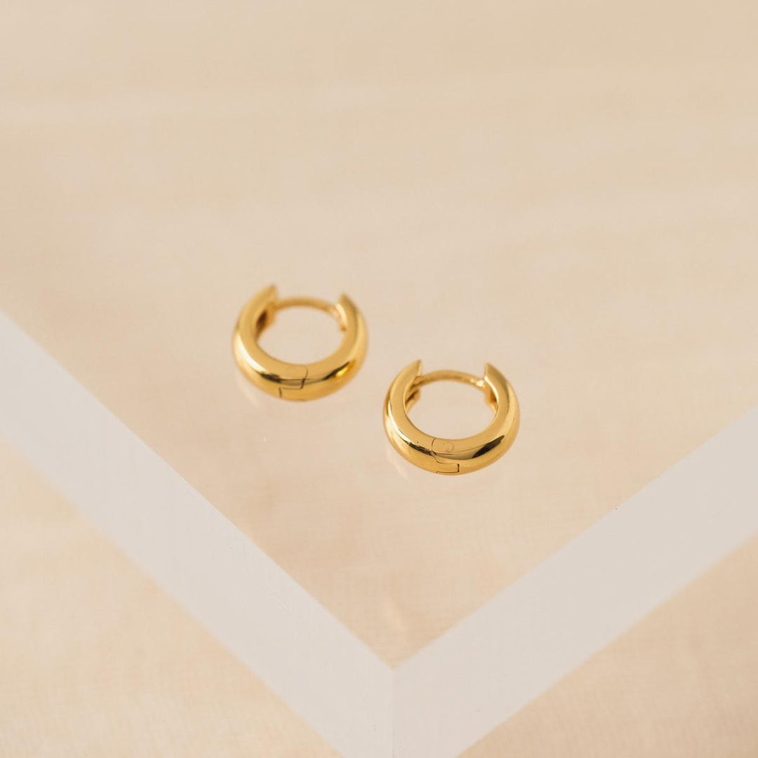 Core 11mm Huggie Hoops Gold - Gold