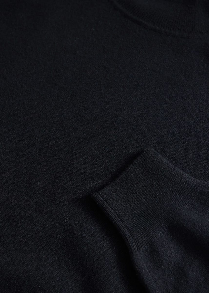 Cashmere Turtleneck Sweater - Black