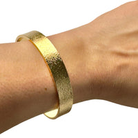 Tess Textured Collection - Bangle / Gold