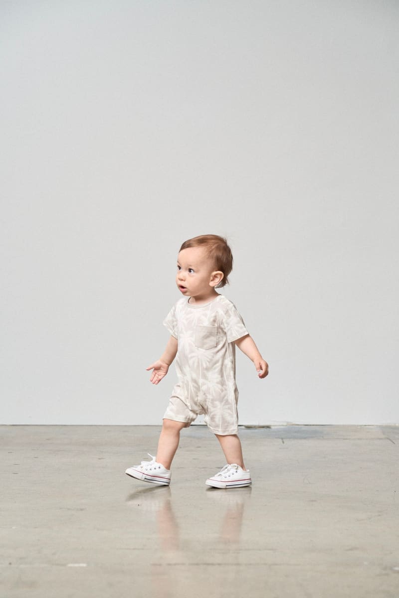 Palm Print Shortie Romper - Frost
