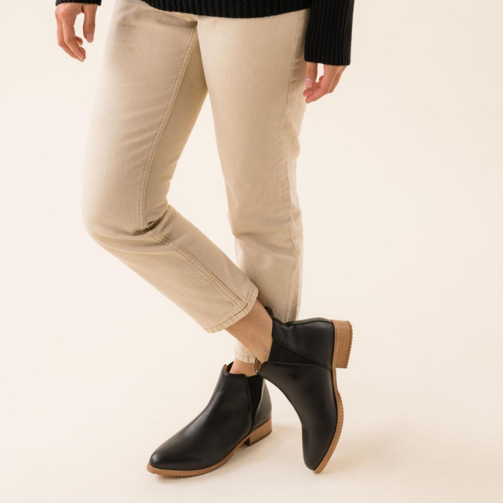 Eva Everyday Chelsea Boot - Black - FINAL SALE - Boots