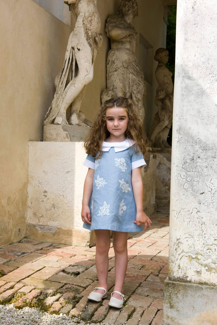 Lavinia - White & Light Blue