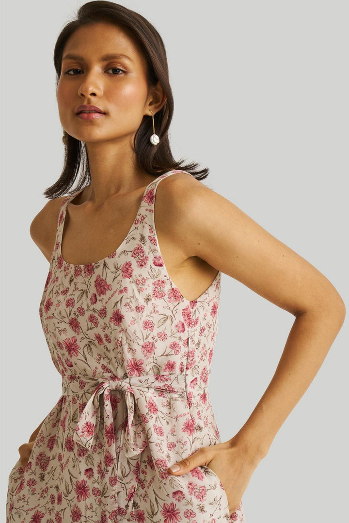 Fitted Knee Length Dress - Petal fusion