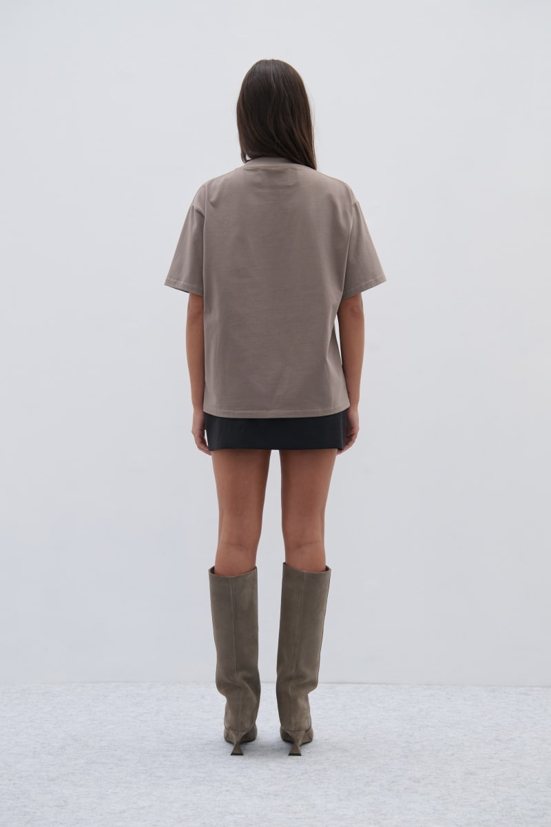Early Tee - Taupe